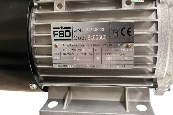 GDE Motor komplett - 50097-01011
